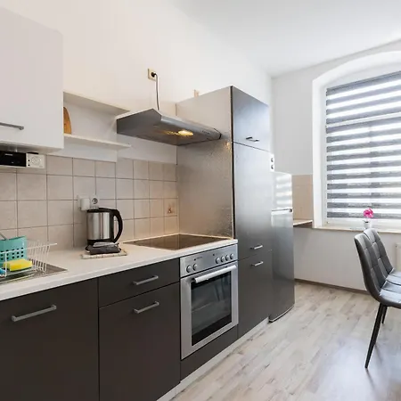 Flex Aparts - Möblierte 2-raum Zentrumsnah In